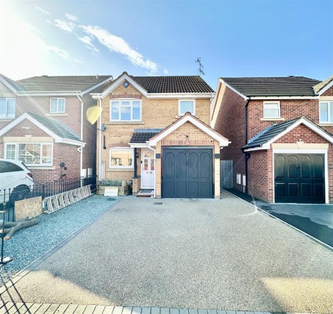 View Full Details for The Maples, Abbeymead, Gloucester