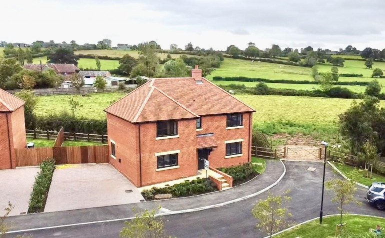 Over Old Road, Hartpury, Gloucester