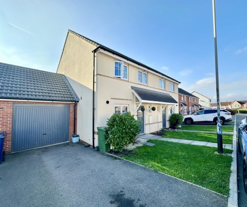 View Full Details for Oswalds Close, Longford, Gloucester