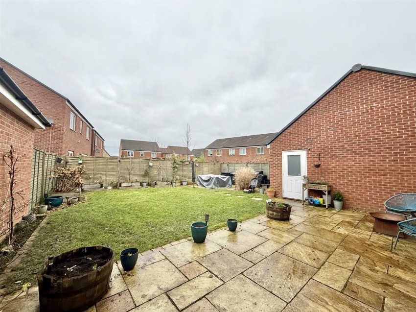 Images for Martyn Close, Brockworth, Gloucester