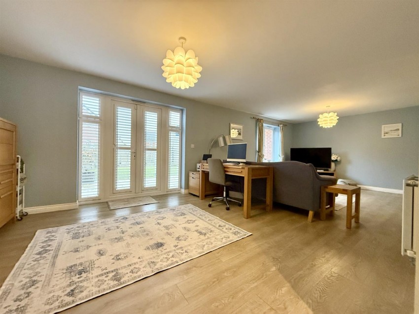 Images for Martyn Close, Brockworth, Gloucester