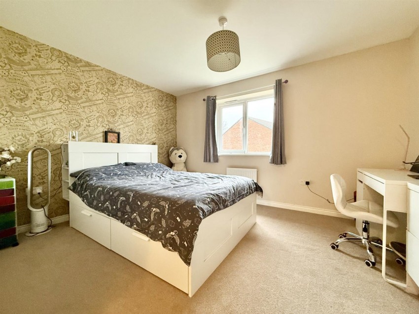 Images for Martyn Close, Brockworth, Gloucester